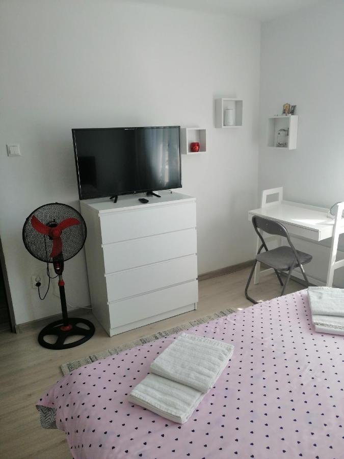 Amigohd² Apartment Hunedoara Ngoại thất bức ảnh